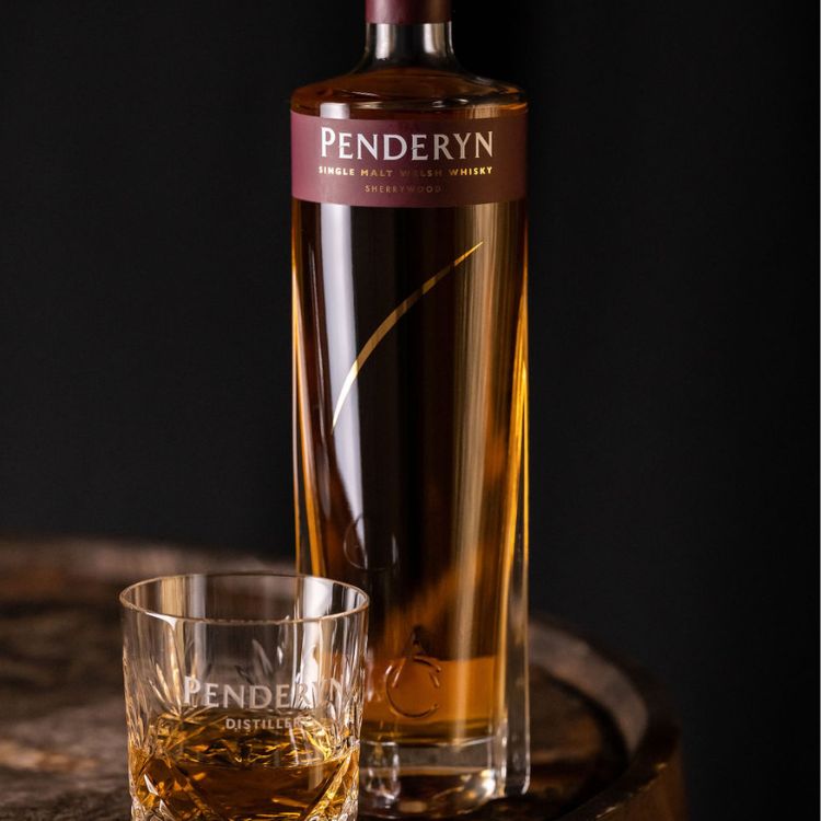 Penderyn Welsh Single Malt Whisky Sherrywood Finish Gold Range